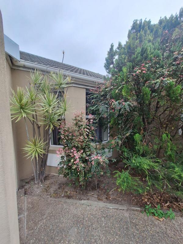 3 Bedroom Property for Sale in Plattekloof Glen Western Cape